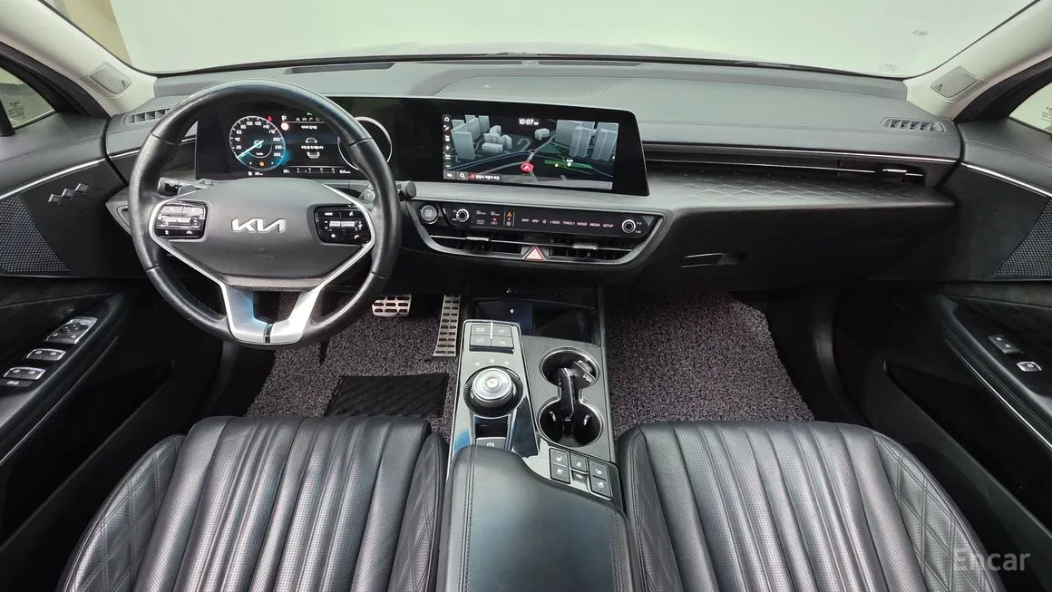 Kia K8