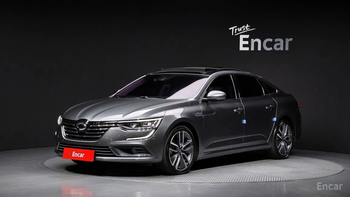 Renault SM6