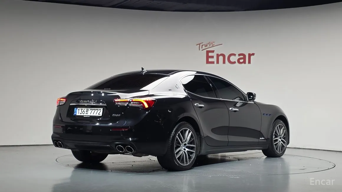 Maserati Ghibli