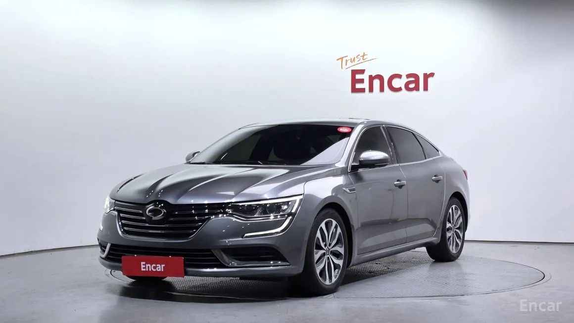Renault SM6