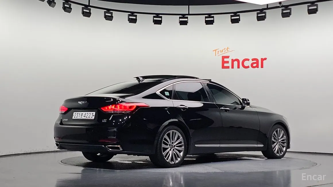 Hyundai Genesis