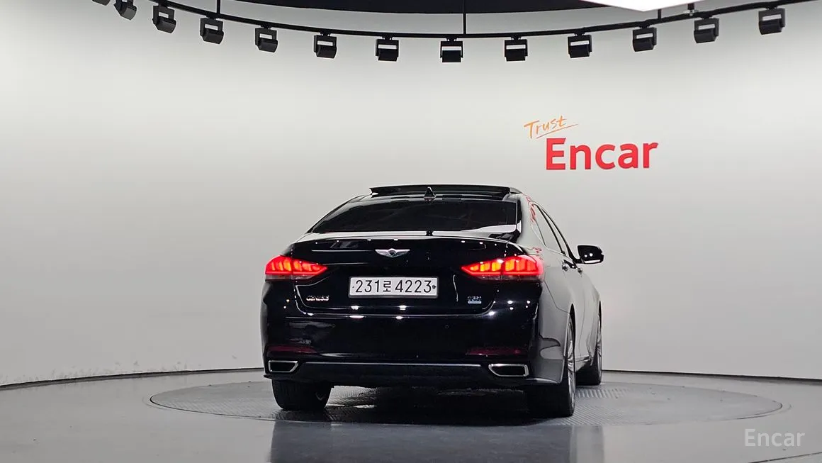 Hyundai Genesis