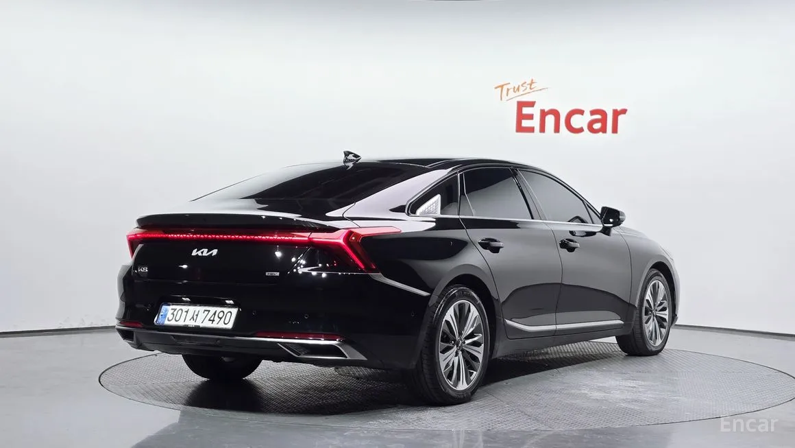 Kia K8