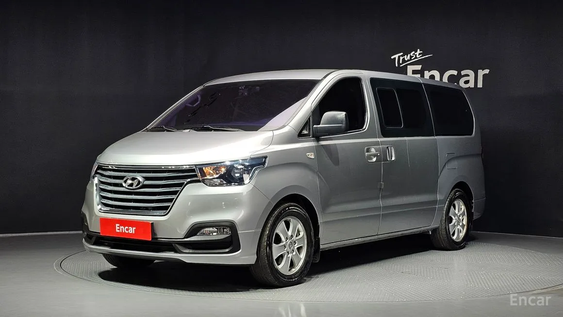 Hyundai Starex