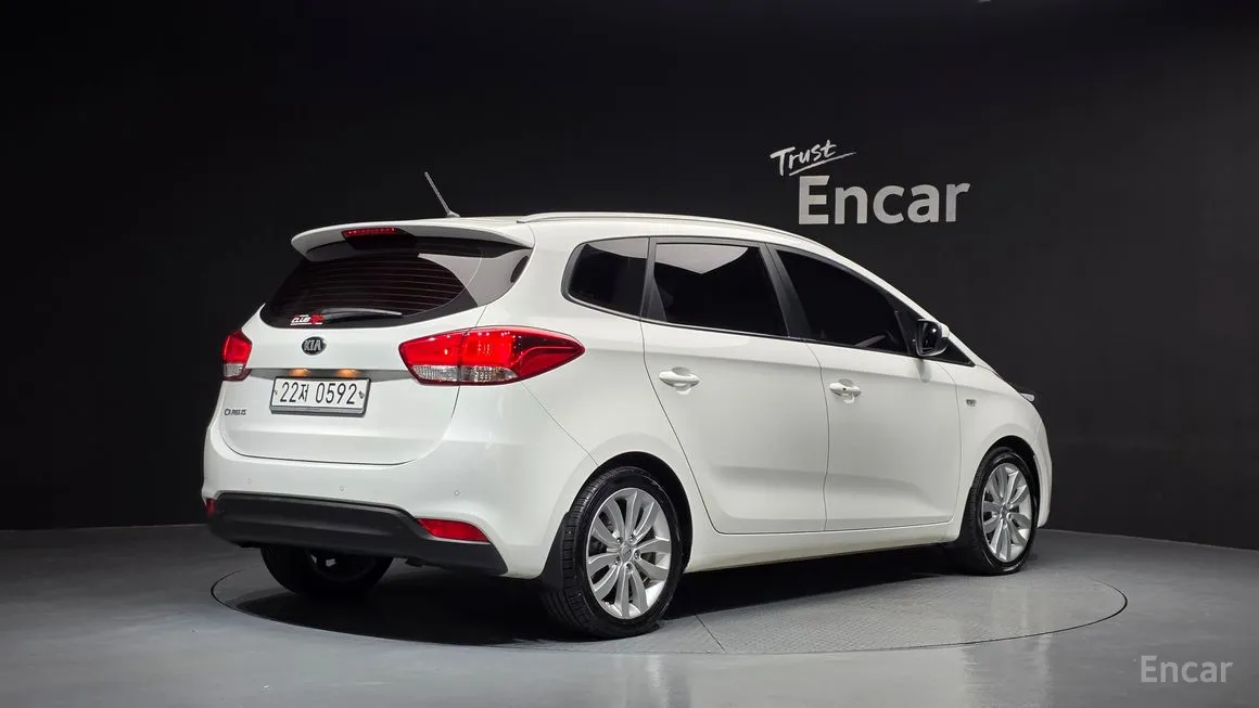 Kia Carens