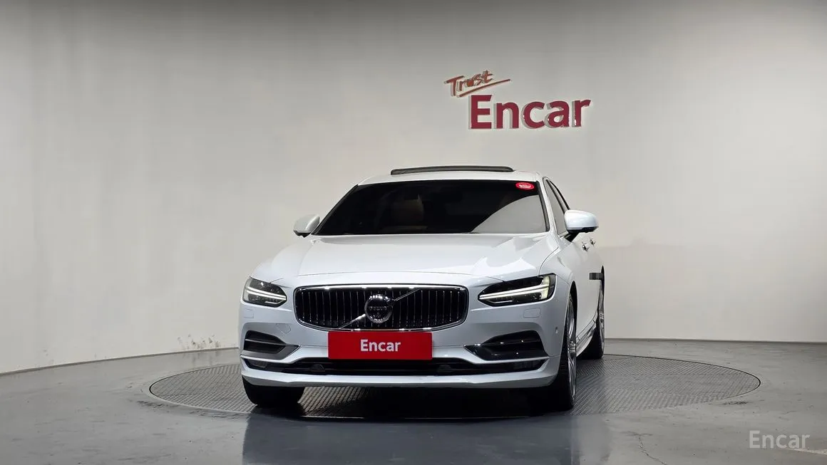 Volvo S90