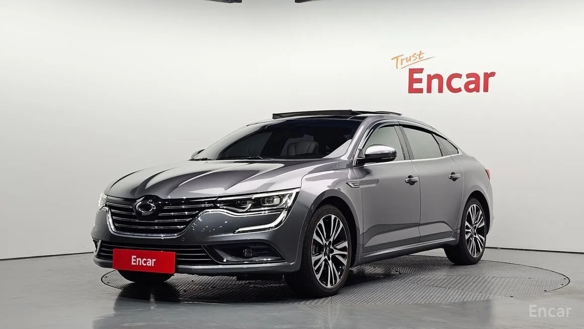 Renault SM6