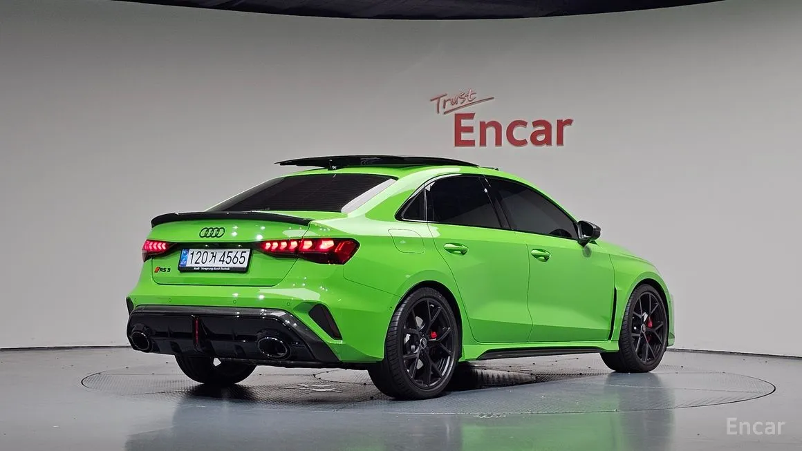 Audi RS3