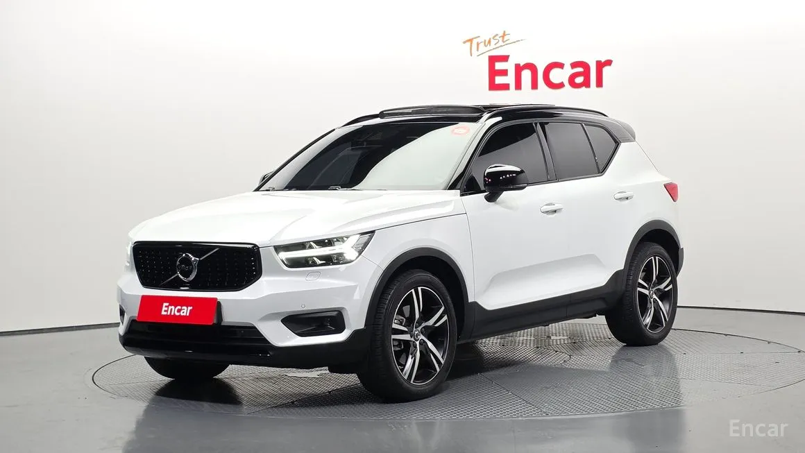 Volvo XC40