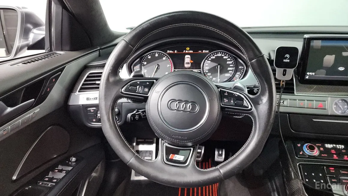 Audi S8