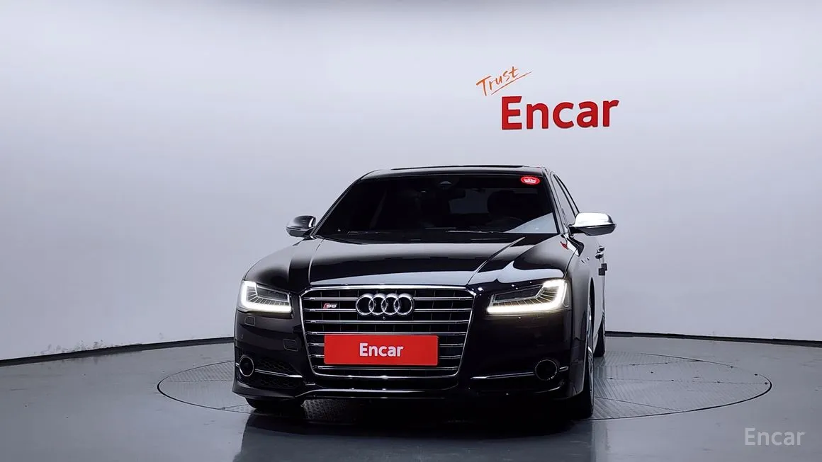 Audi S8