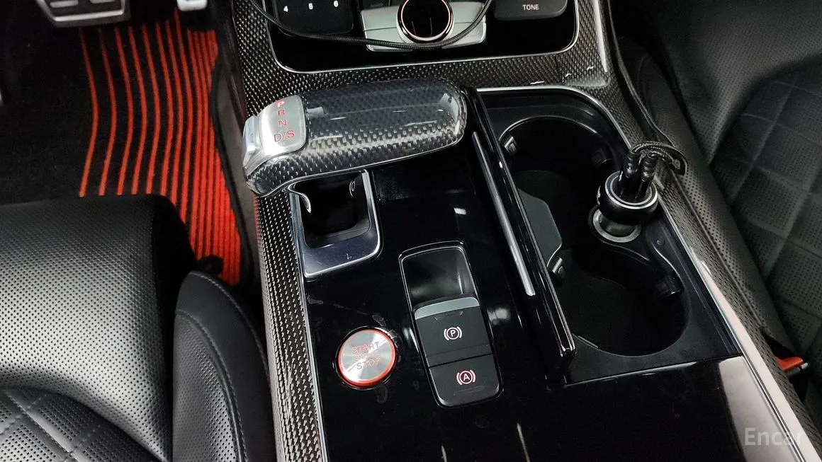 Audi S8