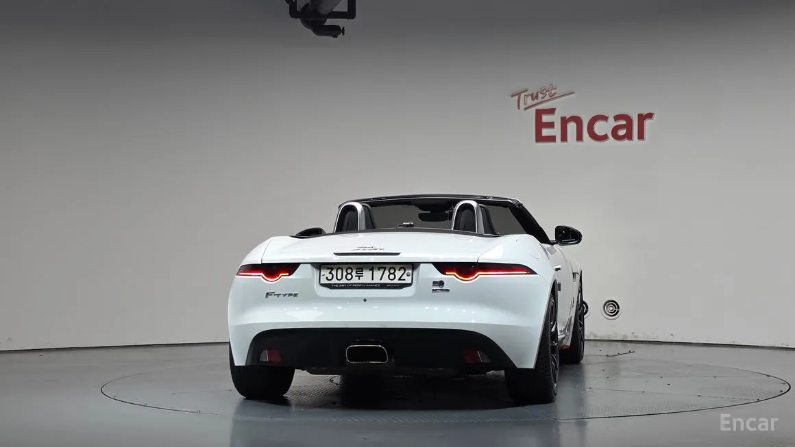 Jaguar F-TYPE
