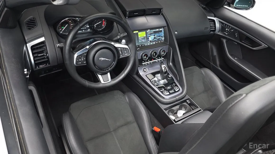Jaguar F-TYPE