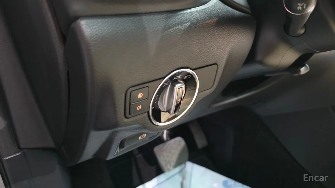 Infiniti QX30
