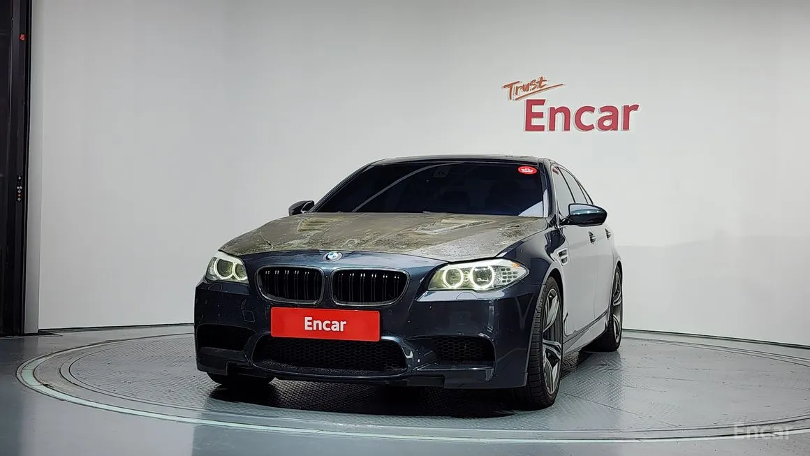 BMW M5