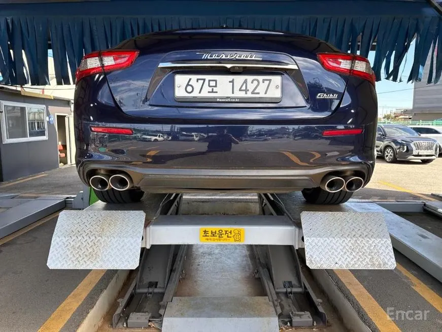 Maserati Ghibli