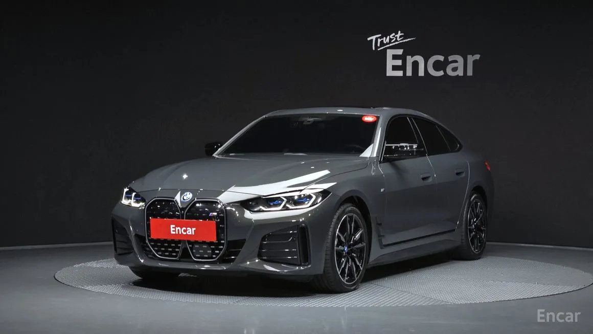 BMW i4