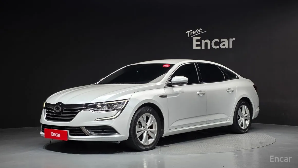 Renault SM6