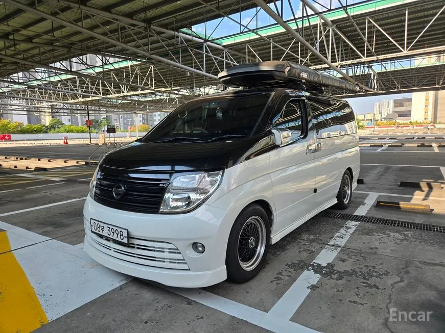 Nissan Elgrand