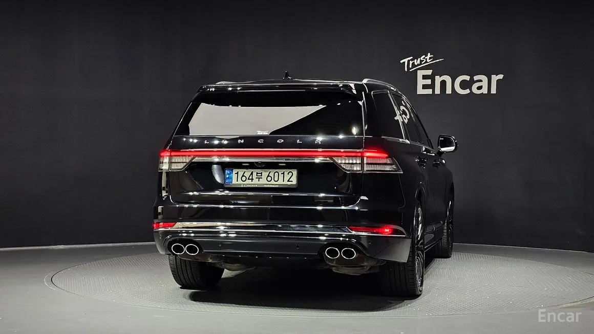 Lincoln Aviator