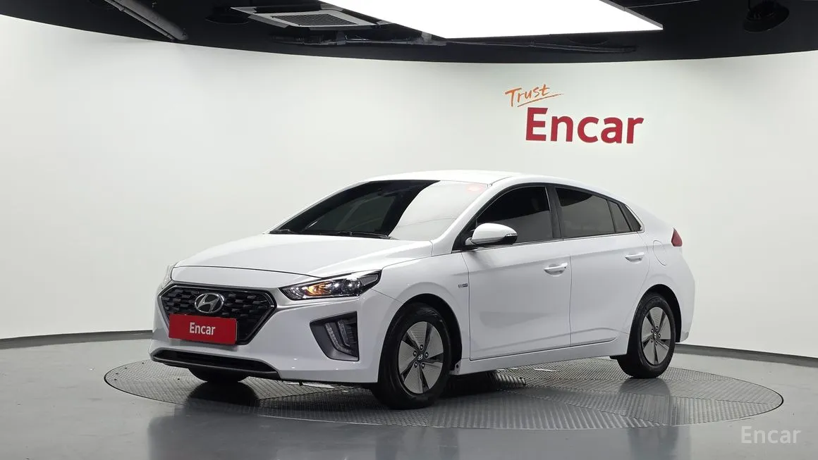 Hyundai Ioniq