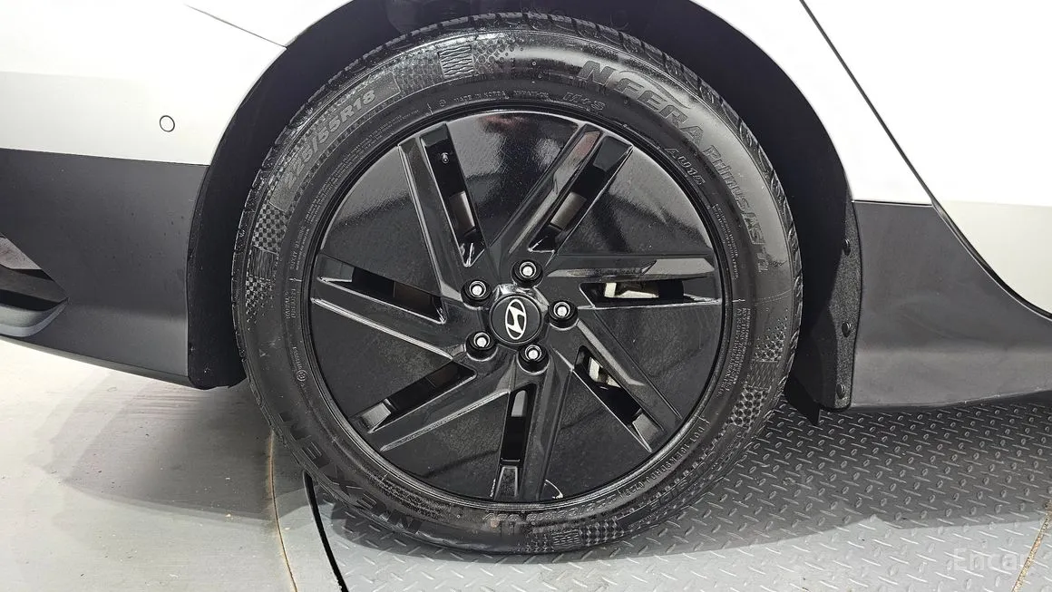 Hyundai Ioniq6
