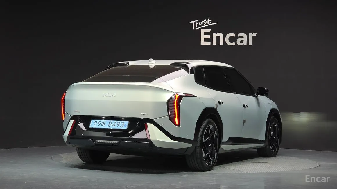 Kia EV4