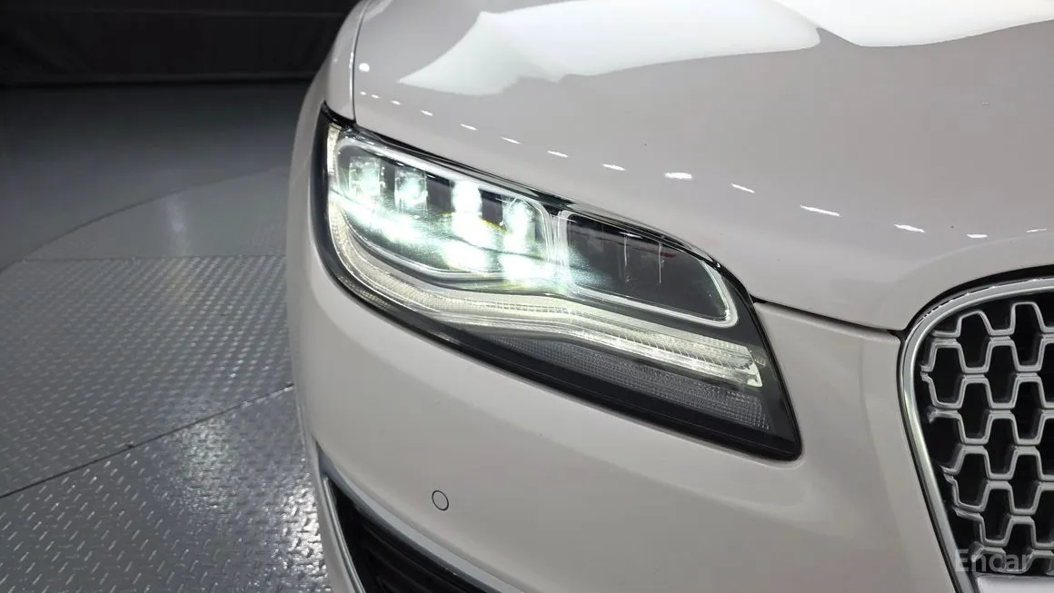 Lincoln MKZ