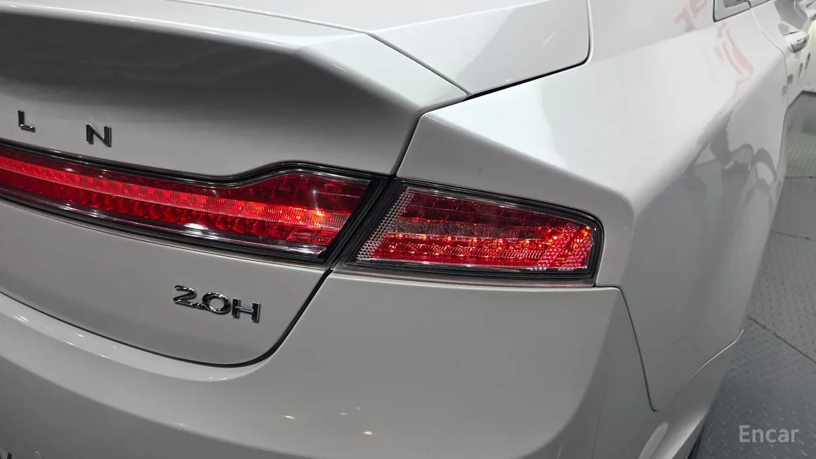Lincoln MKZ