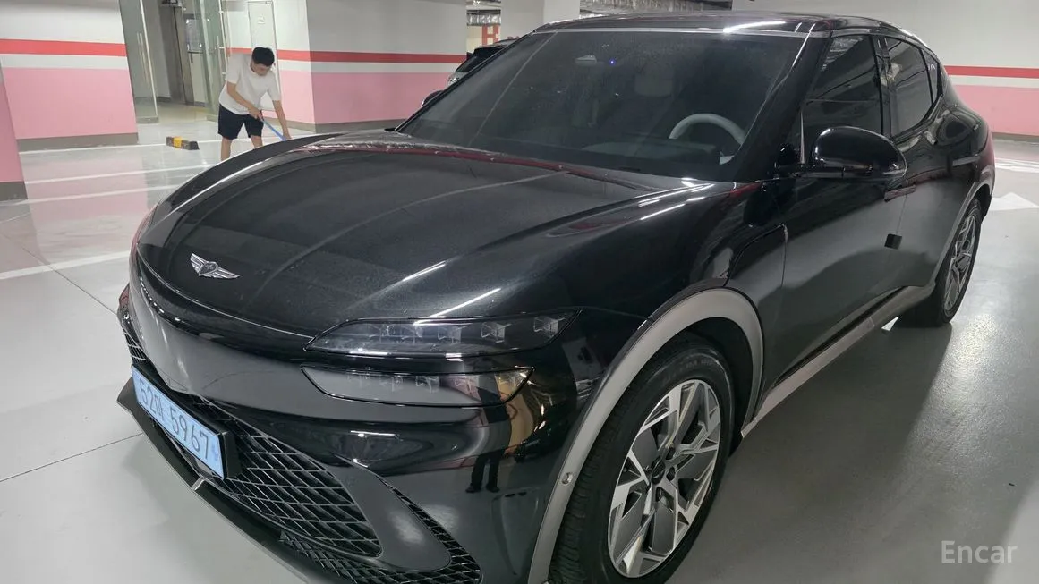 Genesis GV60