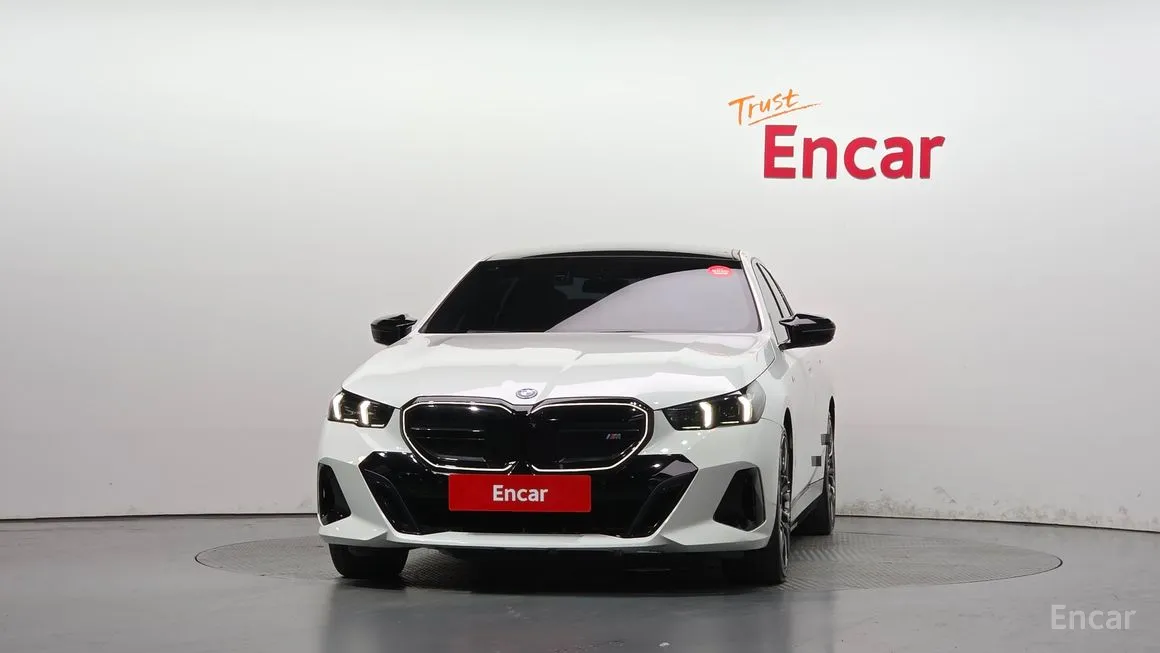 BMW i5