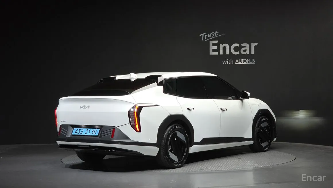 Kia EV4