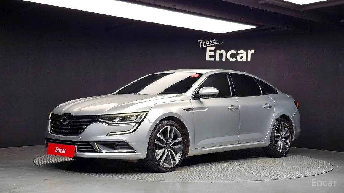 Renault SM6