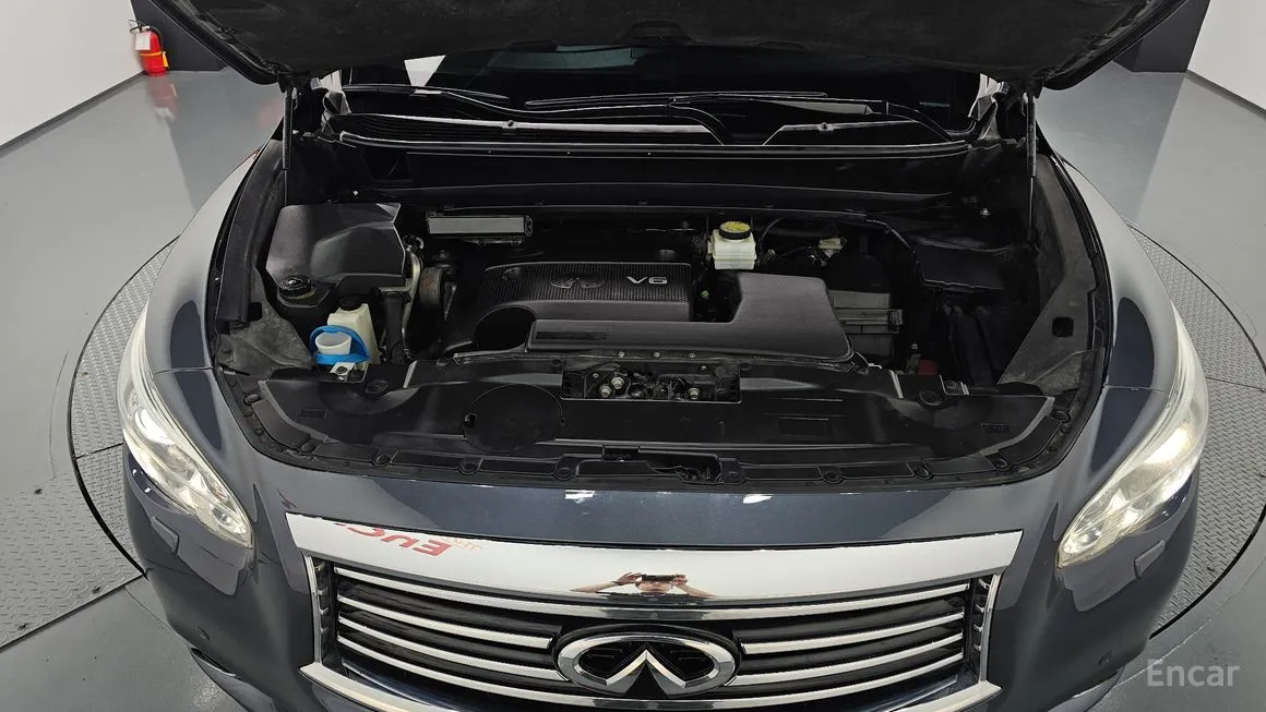 Infiniti JX