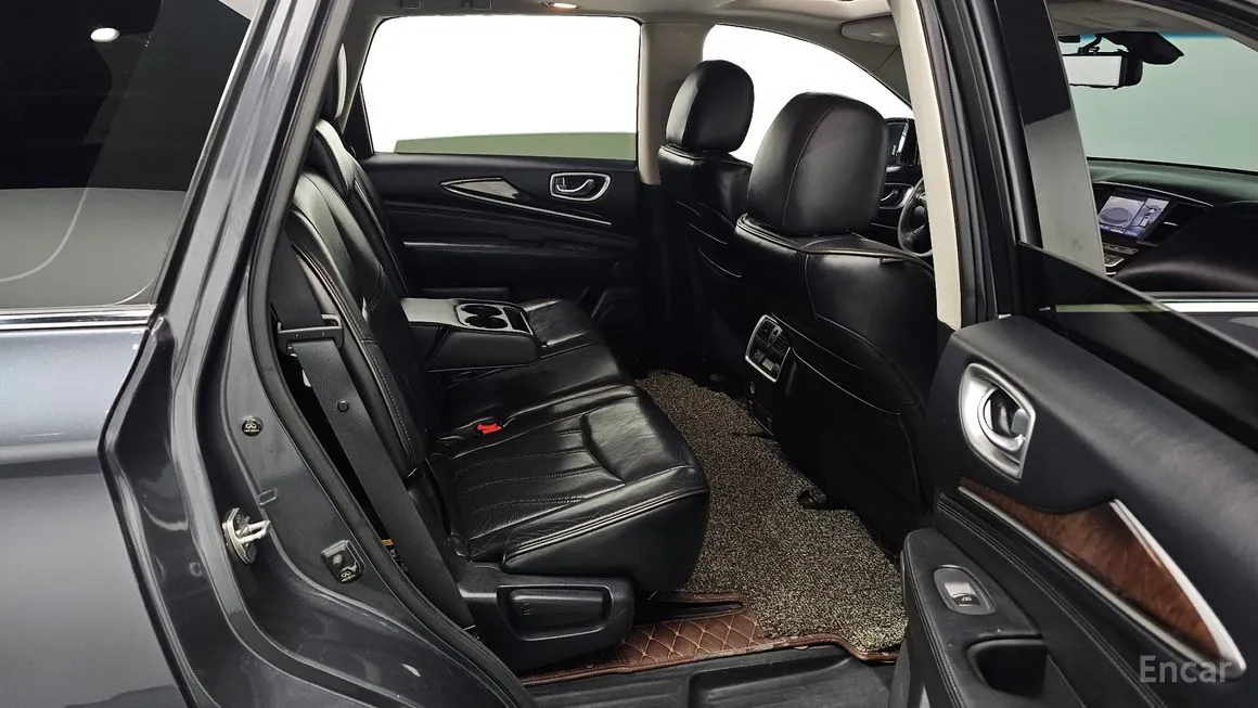 Infiniti JX