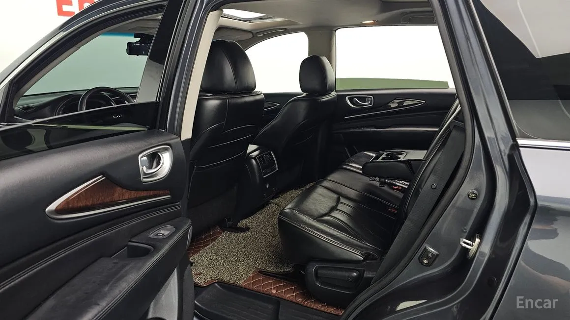 Infiniti JX