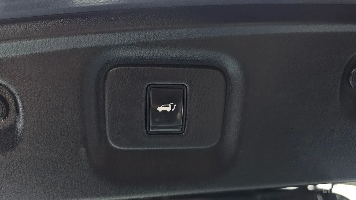 Infiniti JX