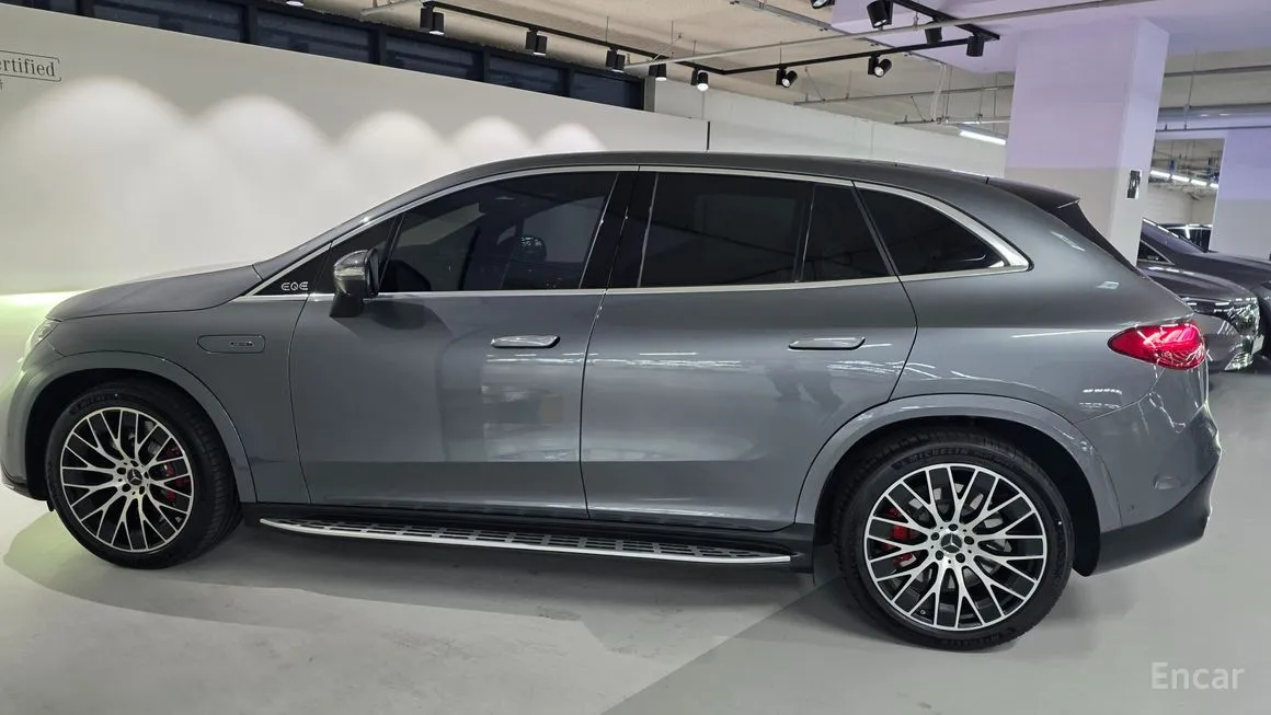 Mercedes-Benz EQE