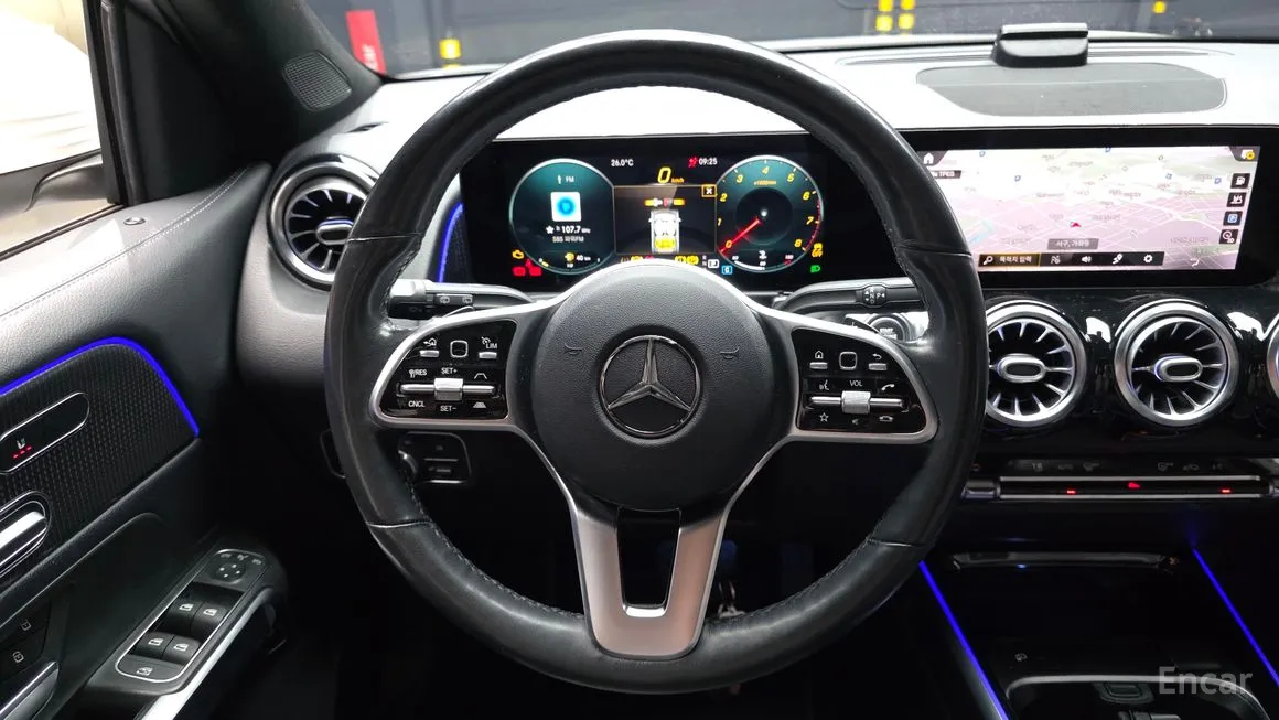Mercedes-Benz GLB-Class