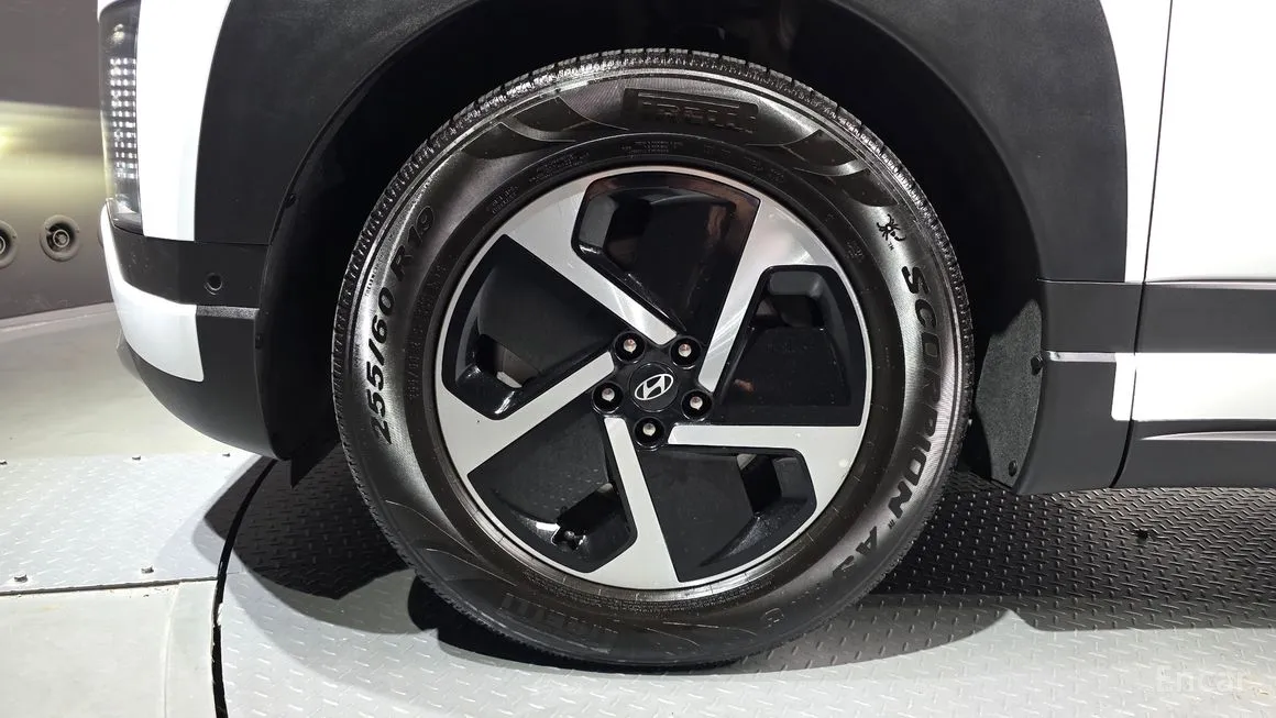 Hyundai Ioniq9
