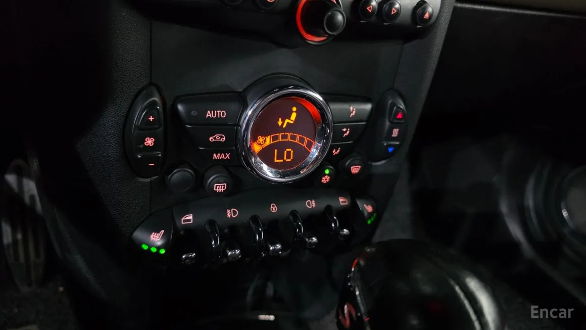 Mini Coupe