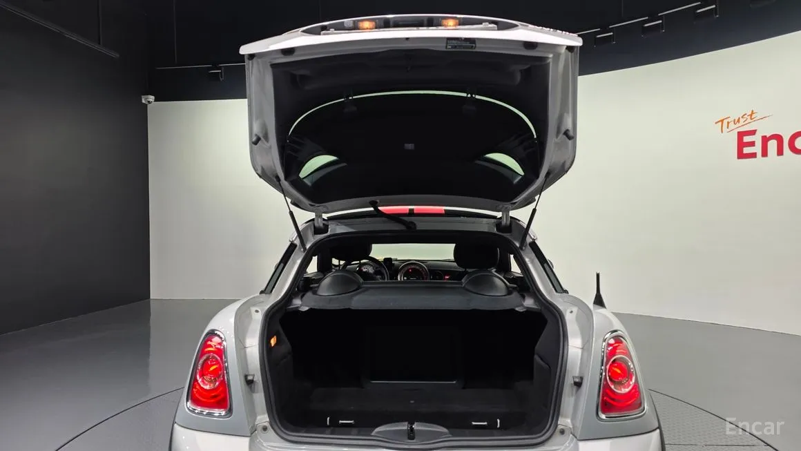 Mini Coupe