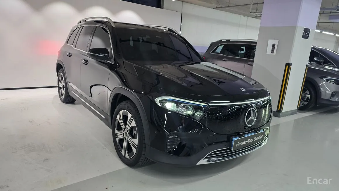 Mercedes-Benz EQB