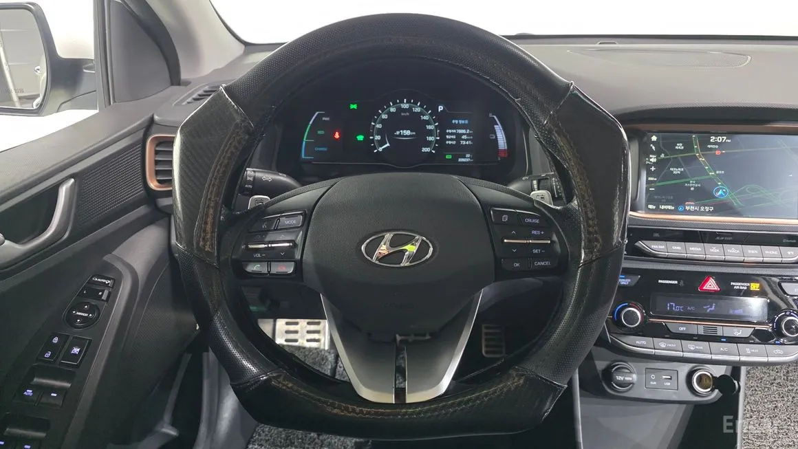 Hyundai Ioniq