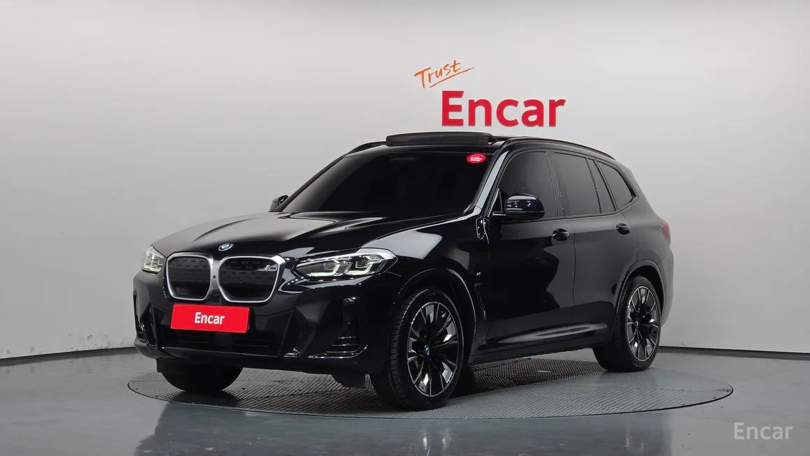 BMW iX3