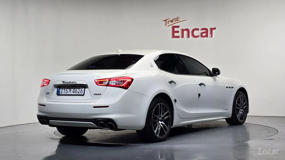 Maserati Ghibli
