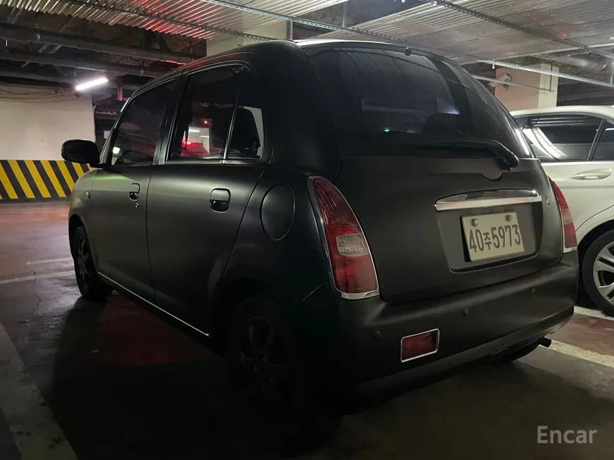 Daihatsu Mira Gino