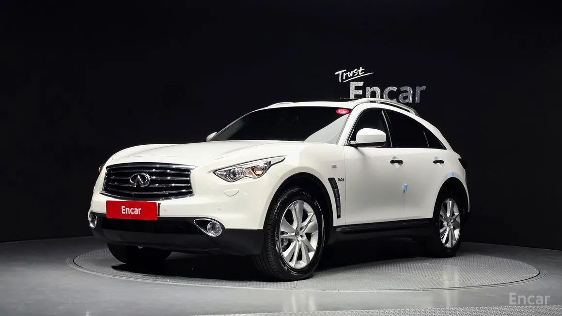 Infiniti QX70