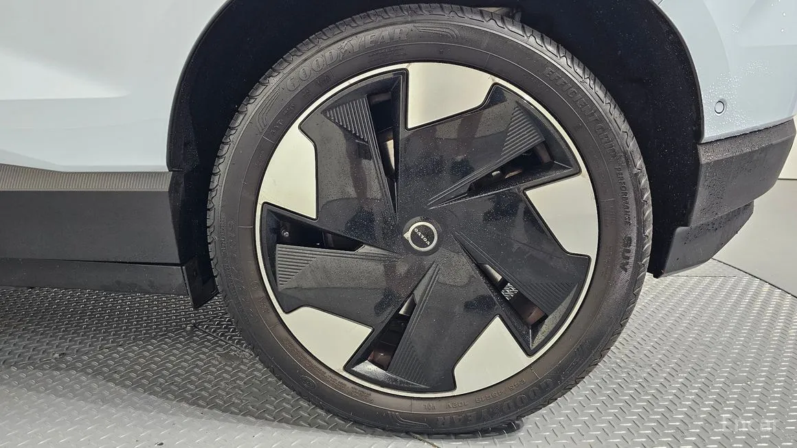 Volvo EX30